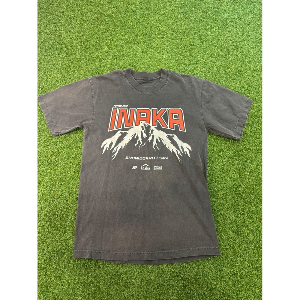 Inaka Power 2023 Snowboard Team Graphic T-Shirt Faded Black Mens Size Small
